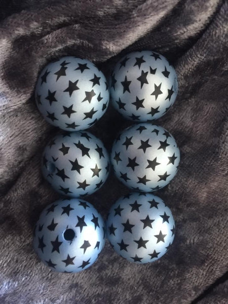 5 Acrylperlen 20mm mit Sternen by Raheli1 hellblau
